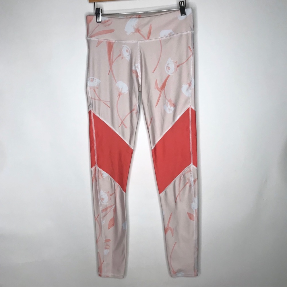 Fabletics | NWOT Pink Floral Printed Leggings